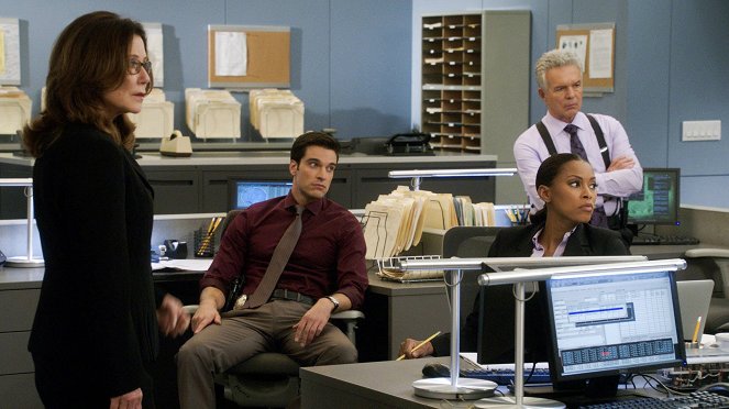 Major Crimes - Heart Failure - Kuvat elokuvasta - Mary McDonnell, Daniel di Tomasso, Tony Denison, Kearran Giovanni