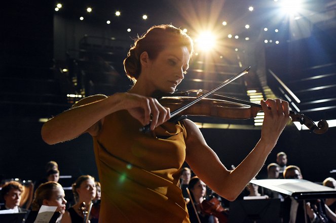 The Violin Player - Photos - Matleena Kuusniemi