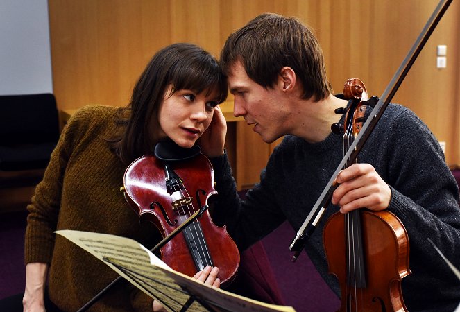 The Violin Player - Van film - Misa Lommi, Olavi Uusivirta