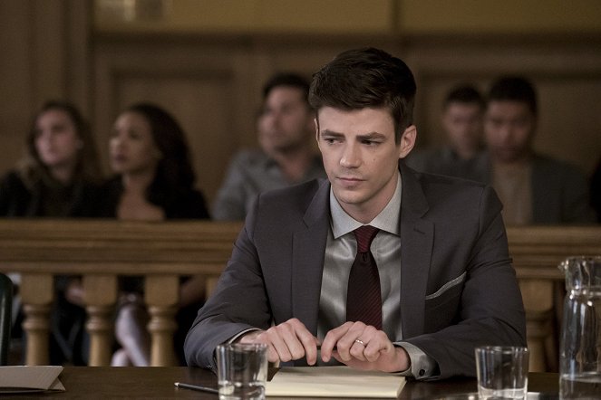 The Flash - The Trial of the Flash - Van film - Grant Gustin