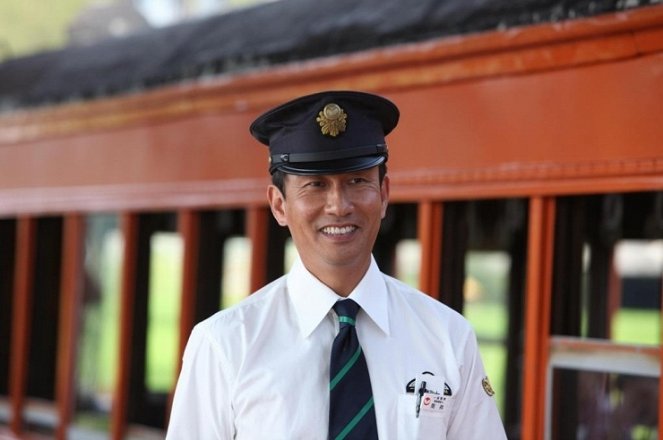 Railways: 49sai de denša no untenši no natta otoko no monogatari - De la película