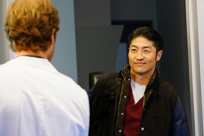 Chicago Med - Ties That Bind - Photos - Brian Tee