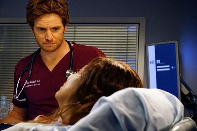Chicago Med - Over Troubled Water - Photos - Nick Gehlfuss