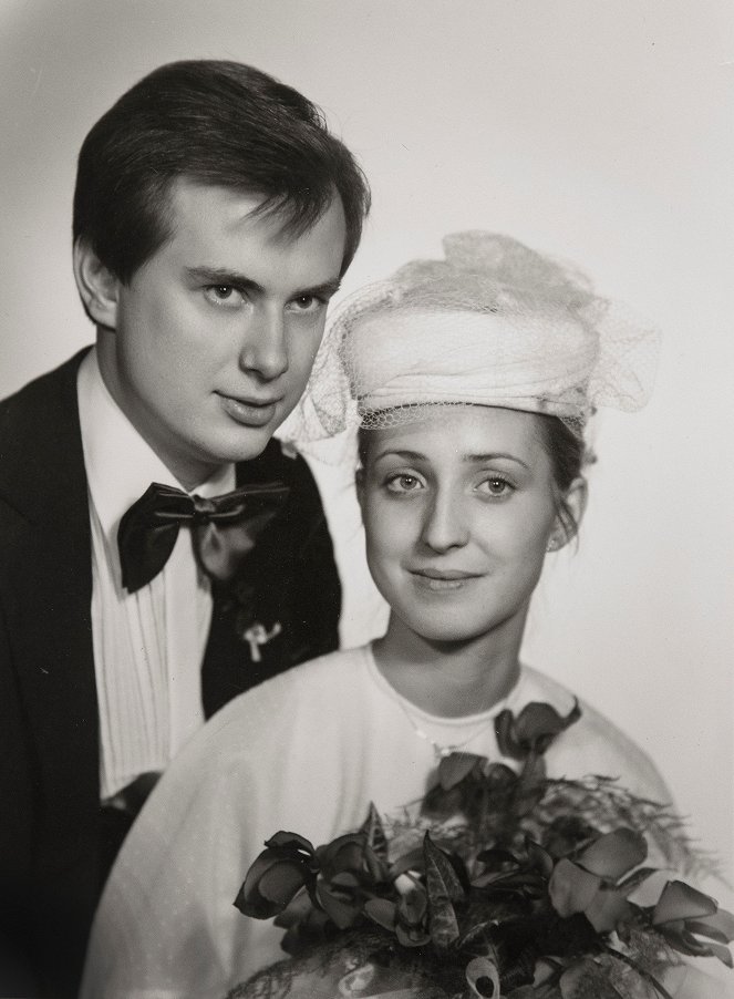 Marriage Stories 20 Years Later - Ivana a Václav - Photos