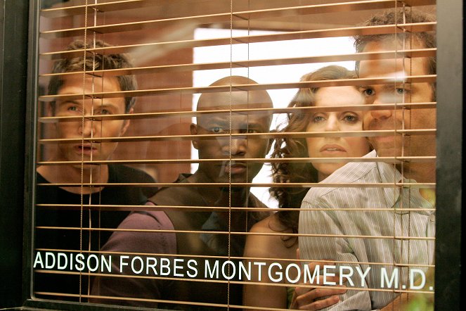 Doktor Addison - Season 2 - Családi ügy - Filmfotók - Tim Daly, Taye Diggs, Amy Brenneman, Paul Adelstein