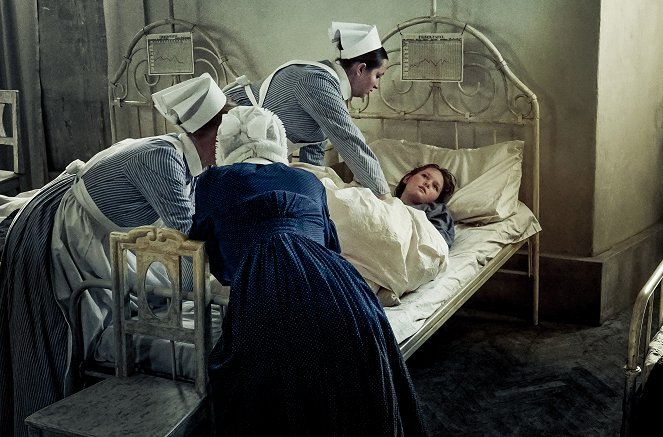 A Charité kórház - Irgalmasság - Filmfotók - Greta Bohacek