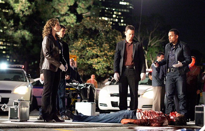 CSI: NY - It Happened to Me - Photos - Melina Kanakaredes, Eddie Cahill, Gary Sinise, Hill Harper