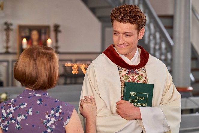 Sankt Maik - Sie müssen die Braut jetzt küssen - Photos - Daniel Donskoy