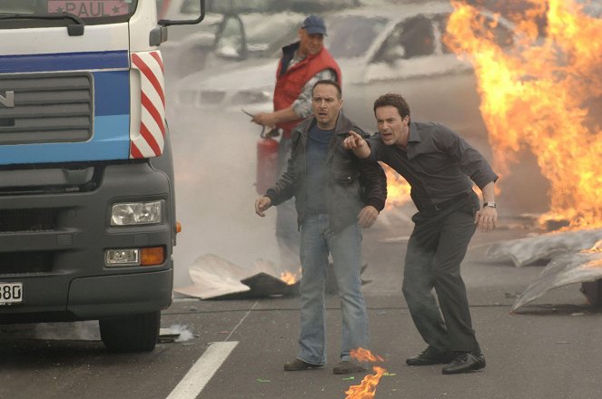 Alarm für Cobra 11 - Die Autobahnpolizei - Die Partner - Photos - Erdogan Atalay, Gedeon Burkhard
