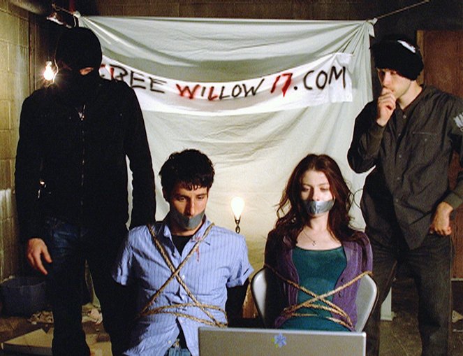 Prawo i porządek: Zbrodniczy zamiar - Weeping Willow - Z filmu