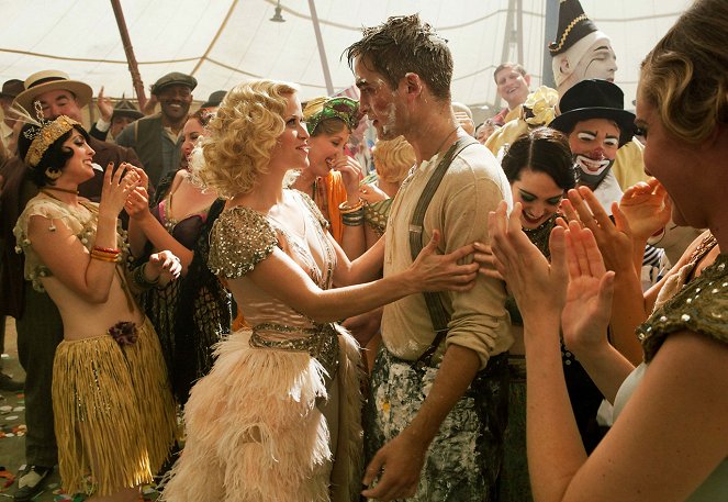 Water for Elephants - Photos - Reese Witherspoon, Robert Pattinson