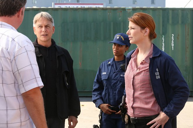 NCIS: Naval Criminal Investigative Service - Season 12 - The San Dominick - Photos - Mark Harmon, Stephanie Charles, Diane Neal