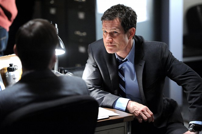 Unforgettable - Carrie's Caller - Photos - Dylan Walsh