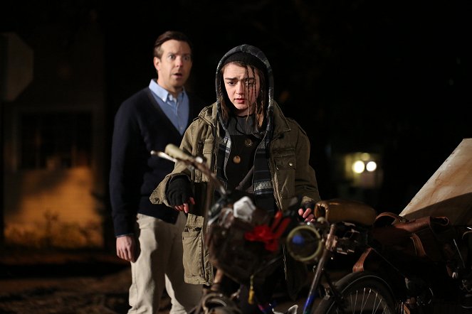 Rendezvous mit dem Leben - The Book of Love - Filmfotos - Jason Sudeikis, Maisie Williams