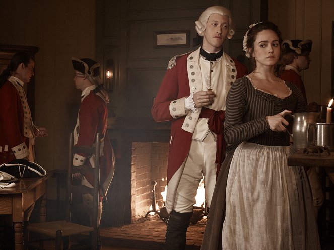 TURN: Espías de Washington - Season 1 - Promoción - Samuel Roukin, Heather Lind