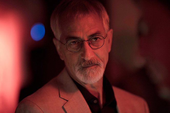 McMafia - Vaikea valinta - Kuvat elokuvasta - David Strathairn