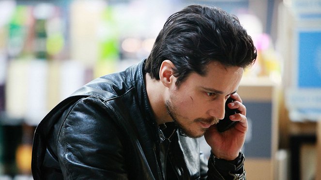 Queen of the South - This Thing That is Ours - Photos - Peter Gadiot