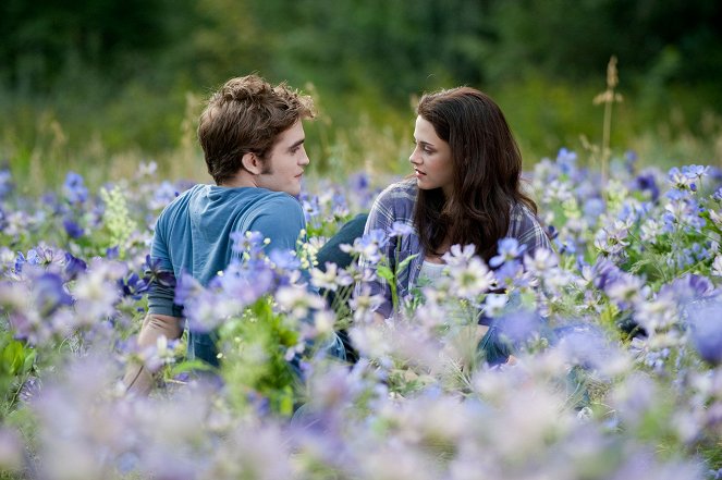 Saga „Zmierzch”: Zaćmienie - Z filmu - Robert Pattinson, Kristen Stewart