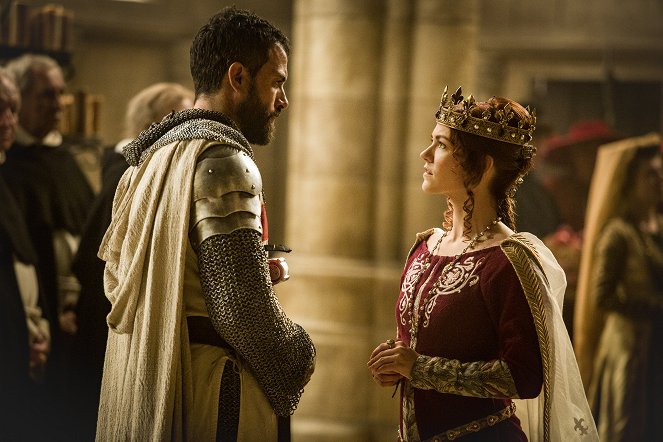Knightfall - And Certainly Not The Cripple - Van film - Tom Cullen, Olivia Ross