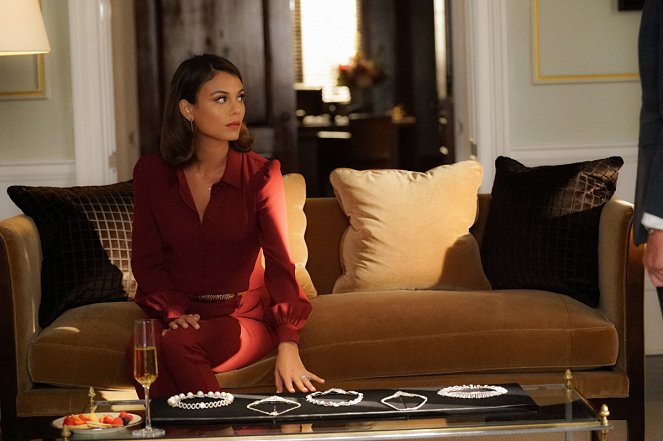 Dynasty - Season 1 - Guilt Is for Insecure People - Photos - Nathalie Kelley