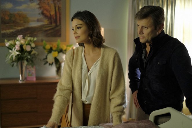 Dynasty - I Exist Only for Me - Photos - Nathalie Kelley, Grant Show