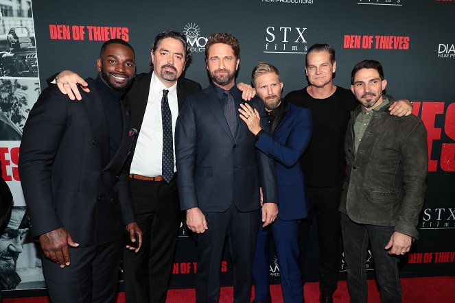 Den of Thieves - Events - Los Angeles Premiere of DEN OF THIEVES at Regal Cinemas LA LIVE on Wednesday, January 17, 2018 - Mo McRae, Christian Gudegast, Gerard Butler, Kaiwi Lyman, Brian Van Holt, Maurice Compte