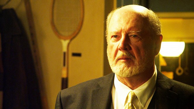 Leverage - The Lonely Hearts Job - Do filme - David Ogden Stiers
