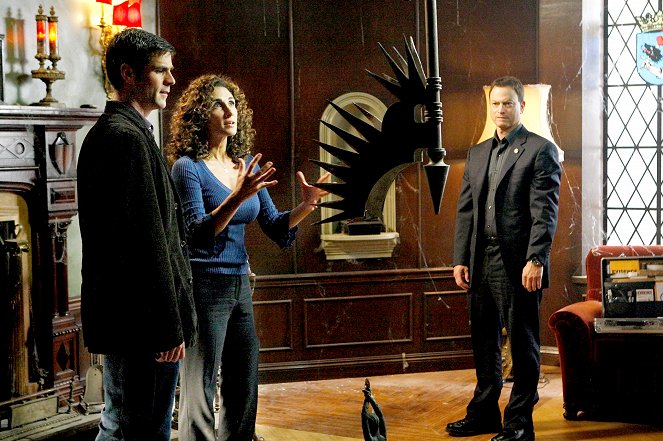 CSI: NY - Season 6 - Death House - Photos - Eddie Cahill, Melina Kanakaredes, Gary Sinise
