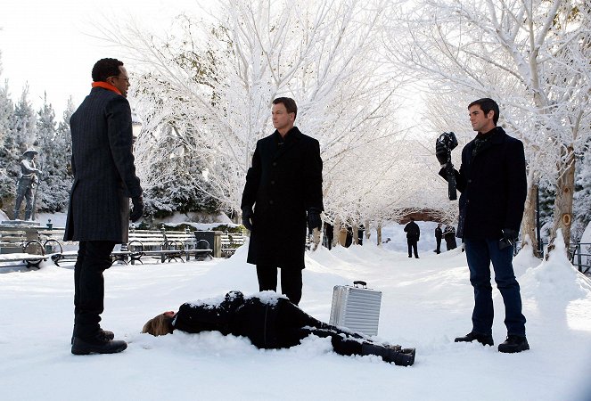 CSI: Kryminalne zagadki Nowego Jorku - Krwista miłość - Z filmu - Hill Harper, Gary Sinise, Eddie Cahill