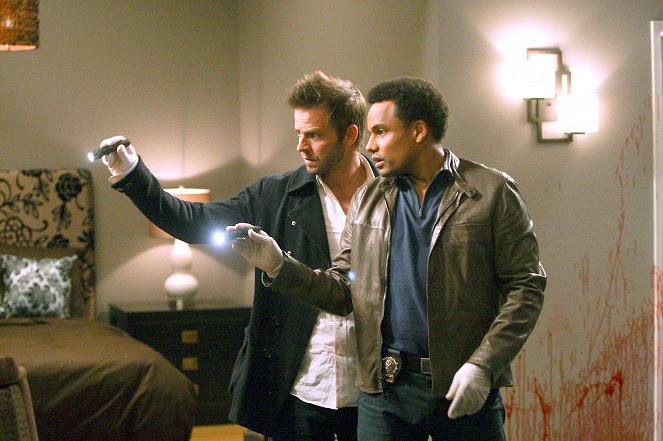 CSI: Kryminalne zagadki Nowego Jorku - Zasady nieoznaczoności - Z filmu - Carmine Giovinazzo, Hill Harper