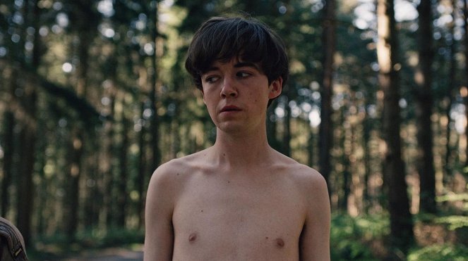 The End of the F***ing World - Season 1 - Episode 2 - Photos - Alex Lawther