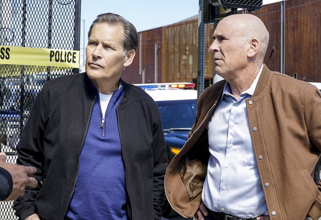 Agenci NCIS: Los Angeles - Stare blizny - Z filmu - James Remar, John M. Jackson
