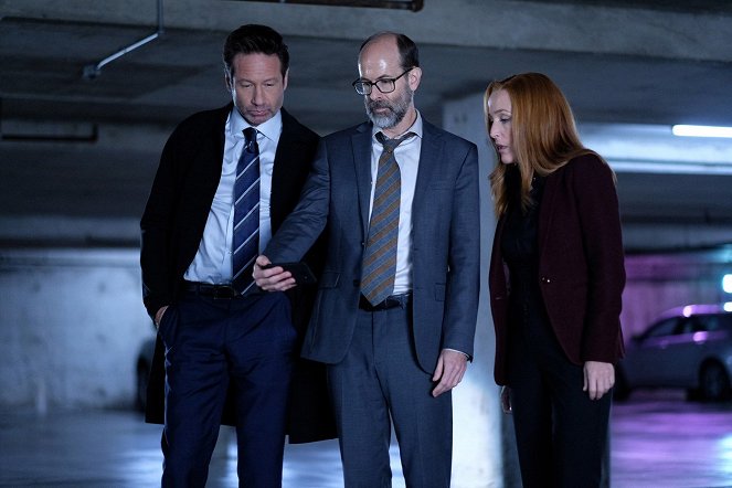 The X-Files - Season 11 - The Lost Art of Forehead Sweat - Photos - David Duchovny, Brian Huskey, Gillian Anderson