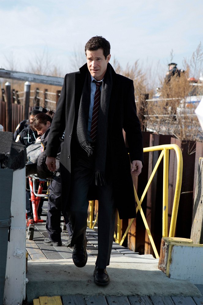 Unforgettable - The Following Sea - Do filme - Dylan Walsh