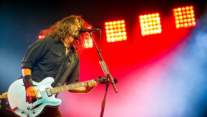 Foo Fighters in Concert - Lollapalooza Berlin 2017 - Van film