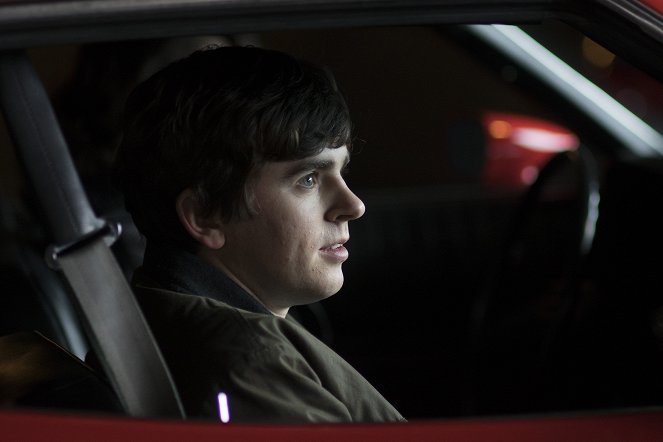 The Good Doctor - Islands: Part One - Photos - Freddie Highmore