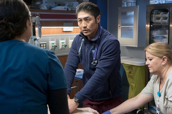 Chicago Med - 3000 calories - Film - Brian Tee