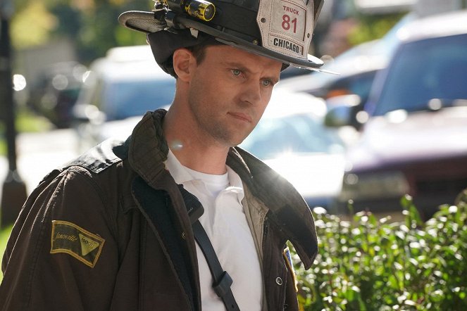 Chicago Fire - The Whole Point of Being Roommates - Film - Jesse Spencer