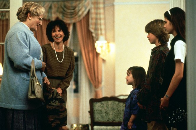 Mrs. Doubtfire – Das stachelige Kindermädchen - Filmfotos - Robin Williams, Sally Field, Mara Wilson, Matthew Lawrence, Lisa Jakub