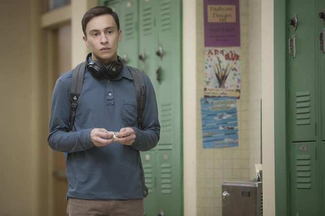 Atypical - Une fille humaine - Film - Keir Gilchrist