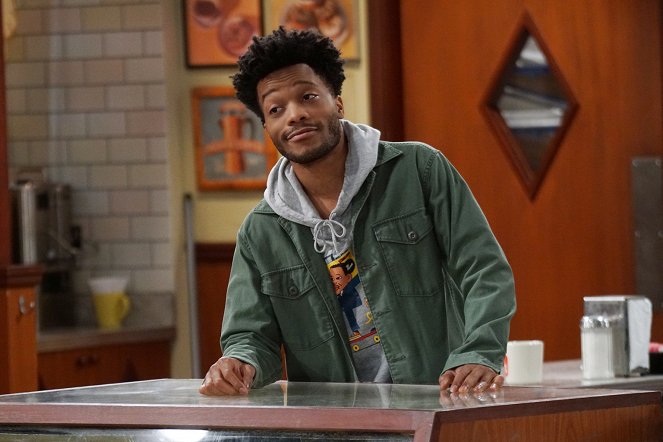 Superior Donuts - Arthur's Day Off - Photos - Jermaine Fowler