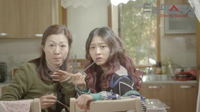 Daddy's a Pervert - Lobby Cards - Eun-hee Bang, Noo-ri Bae