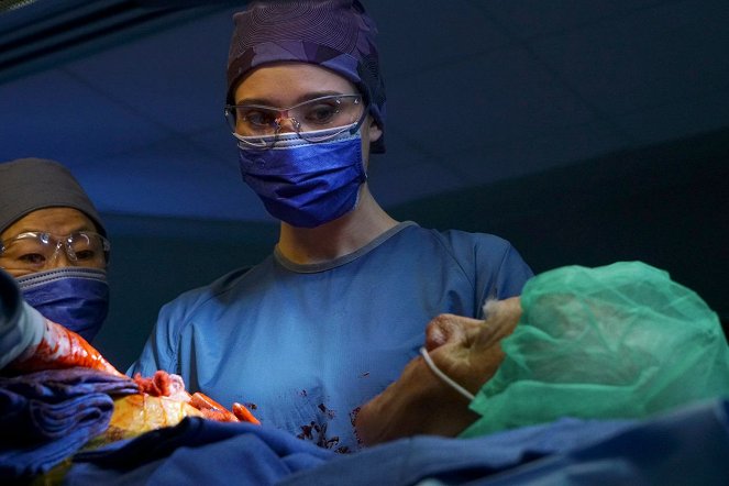 Nemocnice Chicago Med - Série 3 - On Shaky Ground - Z filmu - Norma Kuhling