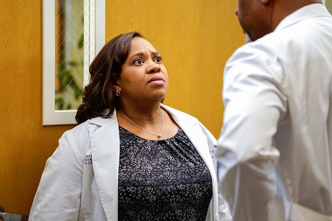 Grey's Anatomy - Why Try to Change Me Now - Photos - Chandra Wilson
