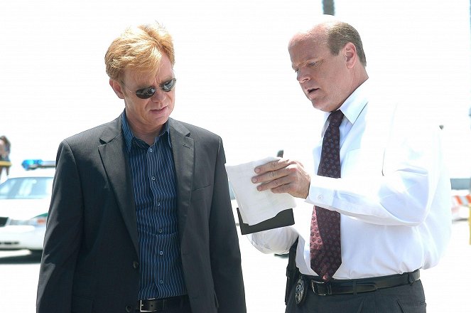 CSI: Kryminalne zagadki Miami - Ofiara - Z filmu - David Caruso, Rex Linn