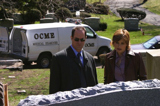 Law & Order: Special Victims Unit - Season 5 - Bound - Van film - Christopher Meloni, Mariska Hargitay