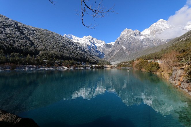 Na vlastní nohy - Kletba nefritového draka - Photos