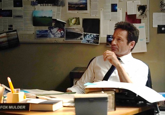 The X-Files - Ghouli - Photos - David Duchovny