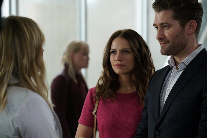 Chirurdzy - Cztery pory roku w jeden dzień - Z filmu - Bethany Joy Lenz, Matthew Morrison