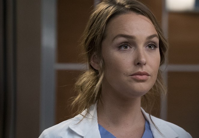 Grey's Anatomy - Season 14 - 1-800-799-7233 - Van film - Camilla Luddington